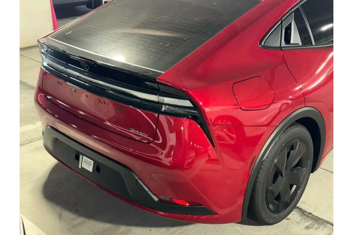 $36998 : TOYOTA PRIUS PLUG-IN HYBRID SE image 10