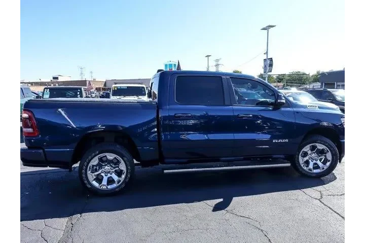 $39858 : Ram 1500 2022 4x4 Lone Star image 9