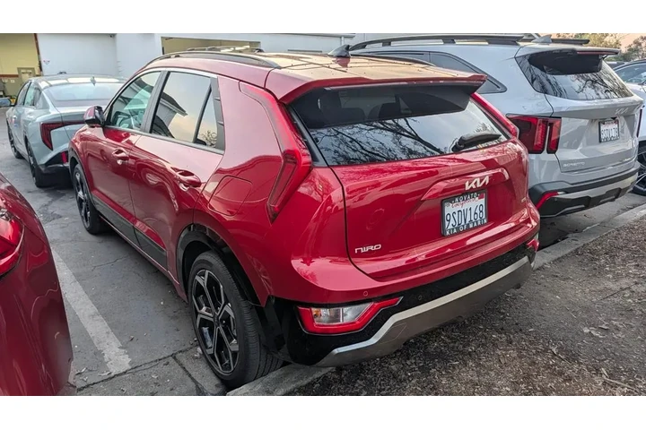 $28990 : 2024 Niro EX Touring image 2