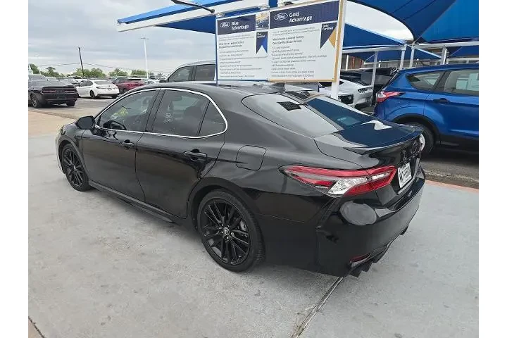 $29497 : Toyota Camry 2022 XSE 4dr Se image 2