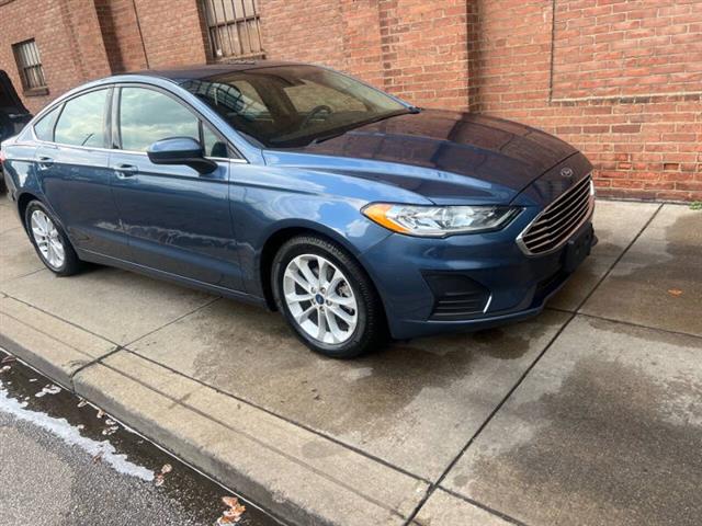 $12999 : 2019 Fusion SE image 3