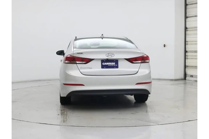 $13998 : Hyundai ELANTRA 2018 Value E image 6