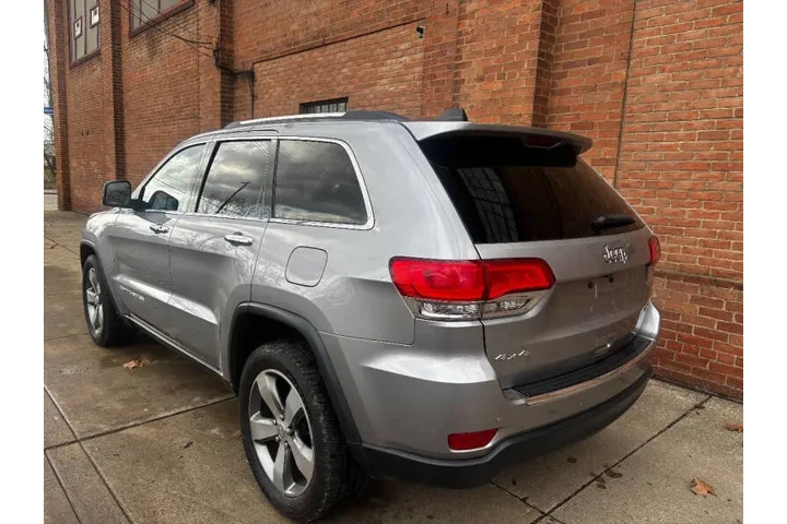 $6800 : 2015 Grand Cherokee Limited image 5