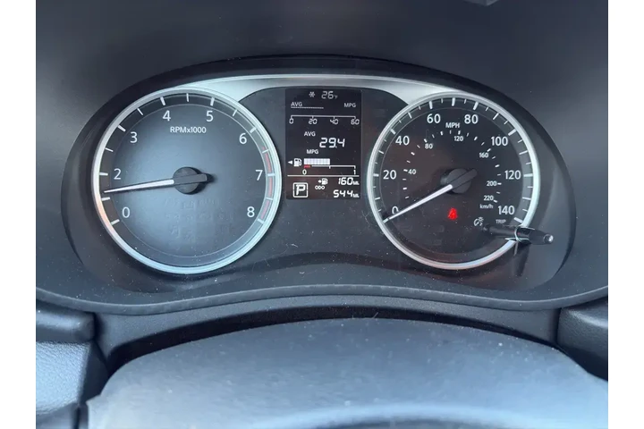 $21995 : Nissan Versa 2025 S 4dr Seda image 10