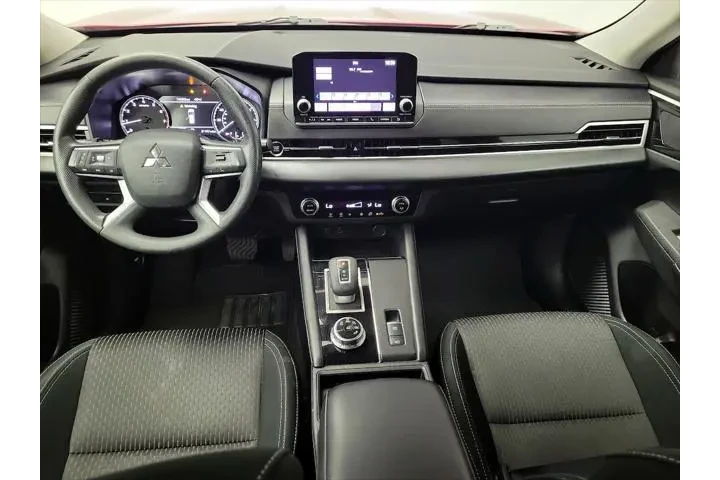 $24998 : Mitsubishi Outlander 2024 ES image 9