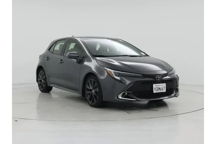 $25998 : Toyota Corolla Hatchback 202 image 1