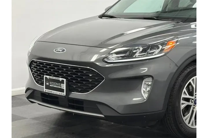 $22000 : Ford Escape 2022 SEL 4dr SUV image 2