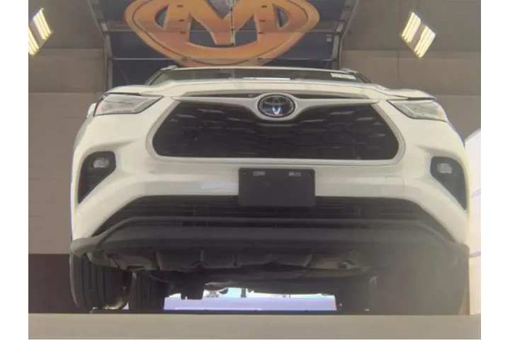 $36299 : Toyota Highlander 2023 AWD L image 4
