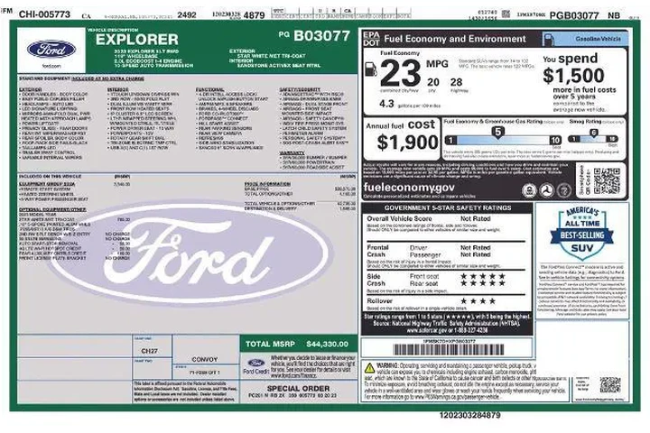 $28531 : Ford Explorer 2023 XLT 4dr S image 2