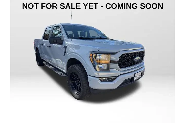 $35747 : Ford F-150 2023 4x2 XL 4dr S image 1