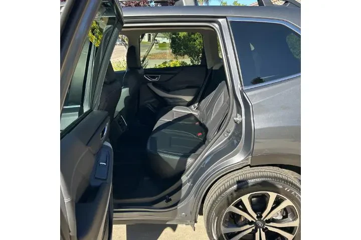 $31000 : Subaru Forester 2022 AWD Lim image 5