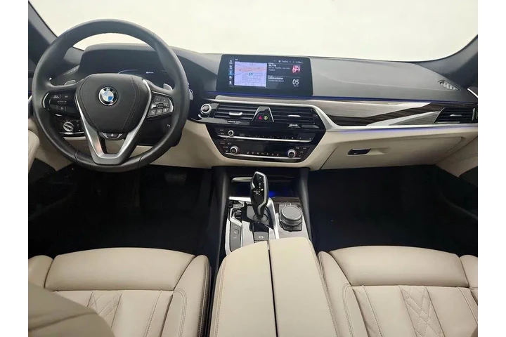 $30998 : BMW 5 Series 2020 AWD 530e x image 9
