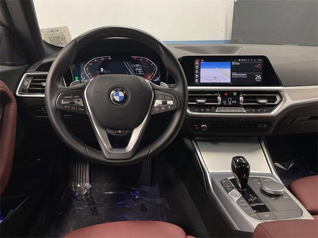 $27980 : Pre-Owned 2022 2 Series 230i image 5