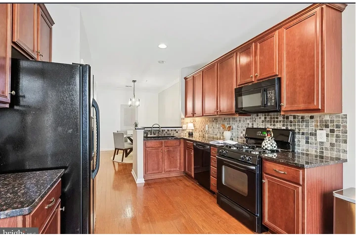 $650 : CASA EN RENTA DISPONIBLE image 1