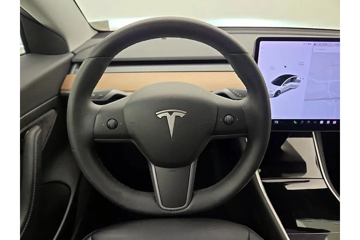 $21998 : Tesla Model 3 2020 AWD Stand image 10