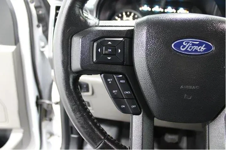 $17982 : Ford F-150 2018 4x4 XLT 4dr image 10