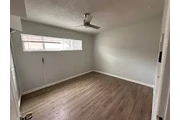 BALDWIN PARK RENTO 3/APTOS. thumbnail