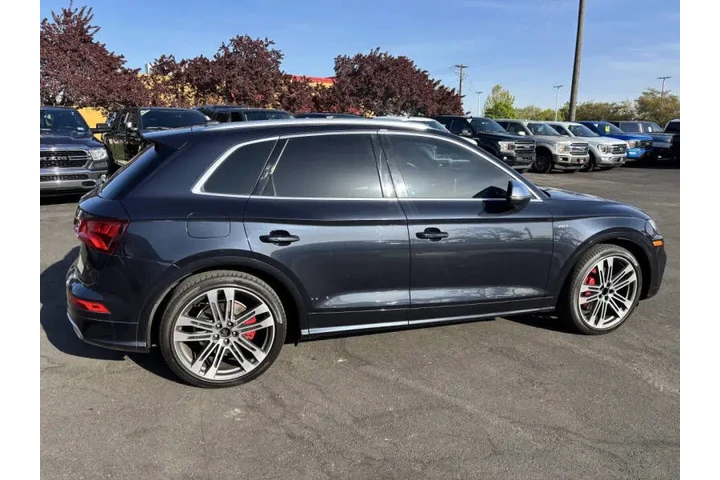 $22999 : 2018 SQ5 3.0T quattro Premium image 10