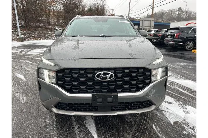$25349 : Hyundai SANTA FE 2023 AWD SE image 2