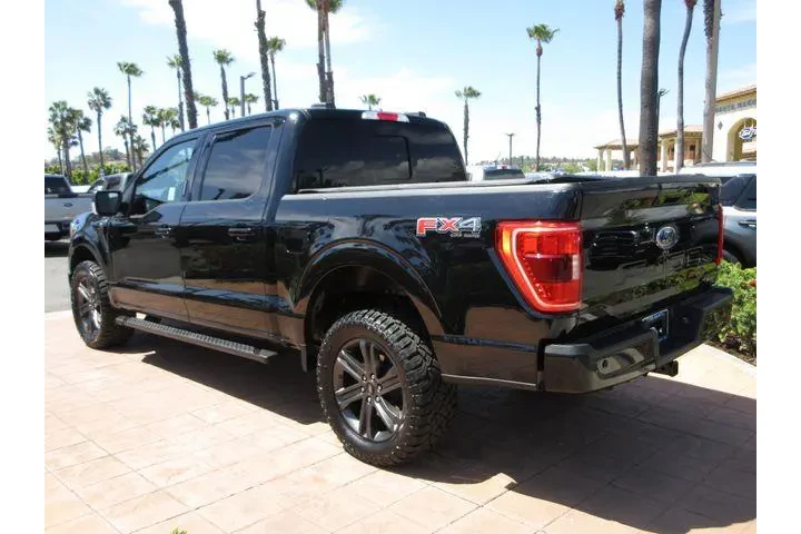$37639 : Ford F-150 2023 4x4 XL 4dr S image 2