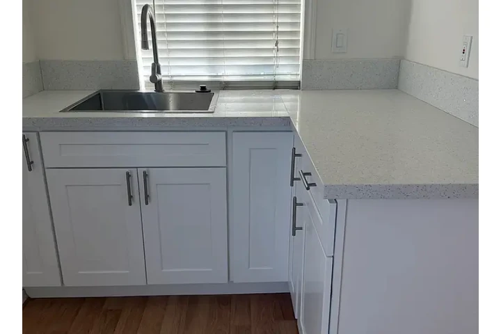 $890 : CASA🐱near USC & downtown LA🐶 image 1