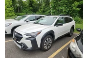 $32989 : Subaru Outback 2025 AWD Limi thumbnail