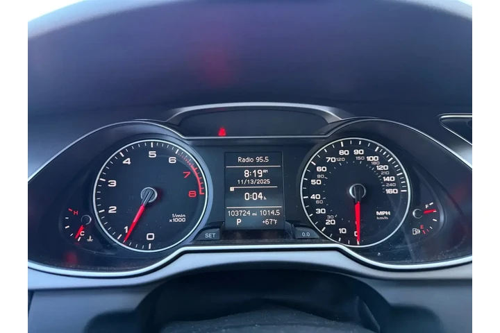 Audi A4 2013 AWD 2.0T quattr image 7