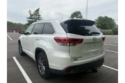 $14999 : 2018 Highlander XLE thumbnail