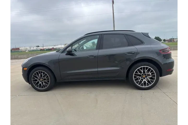 $14816 : Porsche Macan 2018 AWD S 4dr image 8