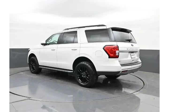 $39980 : Ford Expedition 2022 4x4 XLT image 5