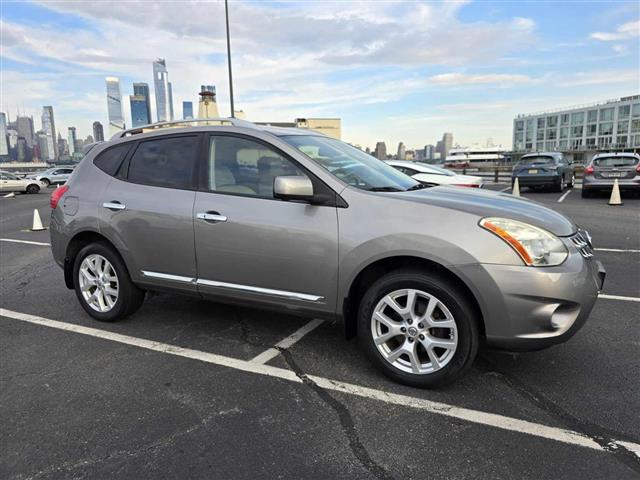 $7200 : 2013 NISSAN ROGUE image 5