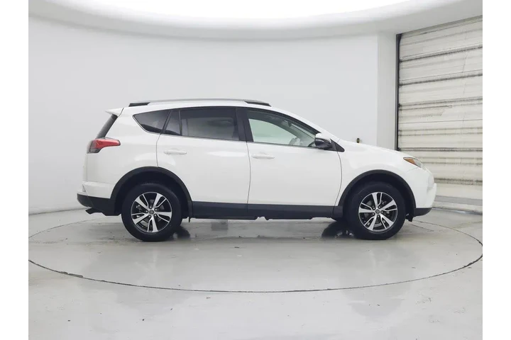 $22998 : Toyota RAV4 2017 XLE 4dr SUV image 7