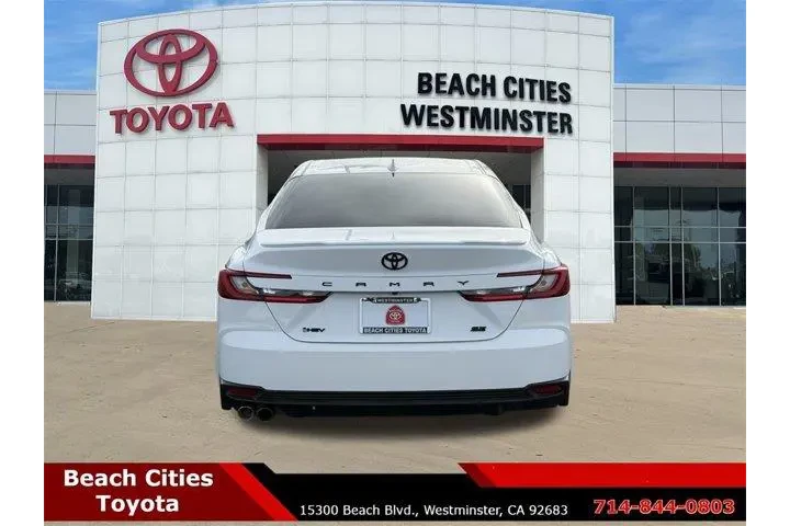 $27972 : Toyota Camry 2025 SE 4dr Sed image 10