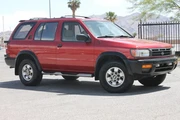 $5995 : 1996 Pathfinder SE thumbnail