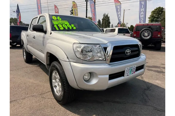 $13995 : 2006 Tacoma PreRunner V6 image 4