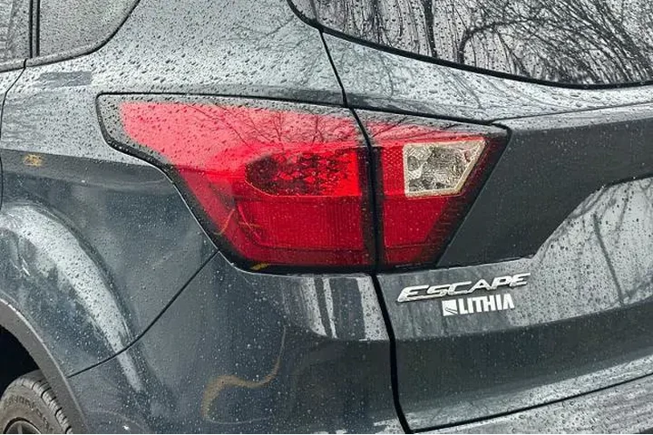 $15995 : Ford Escape 2019 AWD SE 4dr image 8