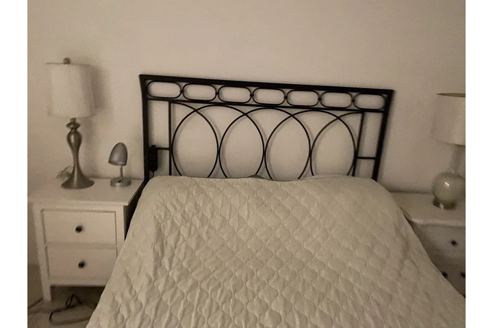 $860 : Habitación en renta image 1