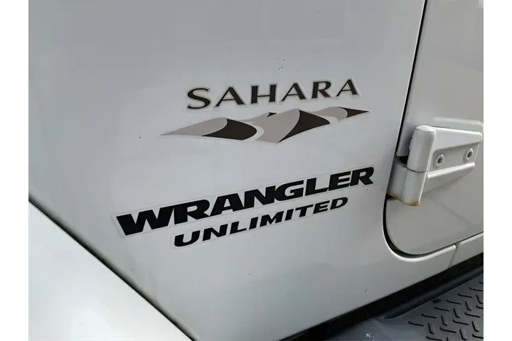 $16933 : Jeep Wrangler Unlimited 2016 image 10