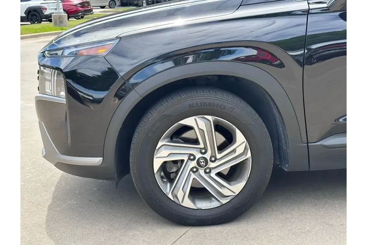 $23500 : Hyundai SANTA FE 2023 SEL 4d image 10