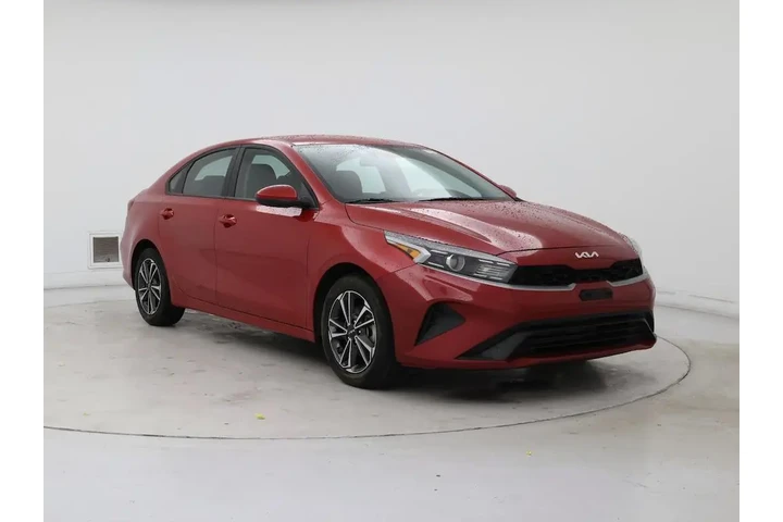 $17998 : Kia Forte 2024 LXS 4dr Sedan image 1
