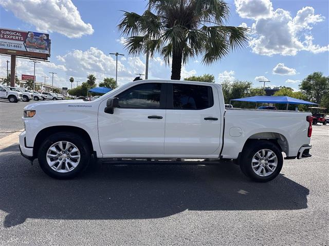 $29095 : 2021 Silverado 1500 Custom image 3