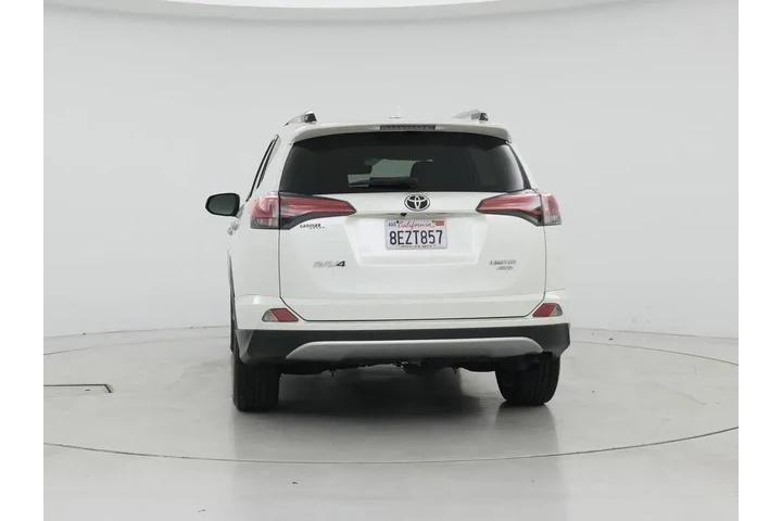 $22998 : Toyota RAV4 2018 AWD Limited image 6