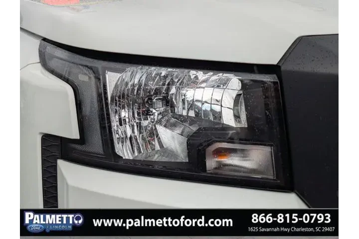 $29989 : Nissan Frontier 2024 4x4 S 4 image 9