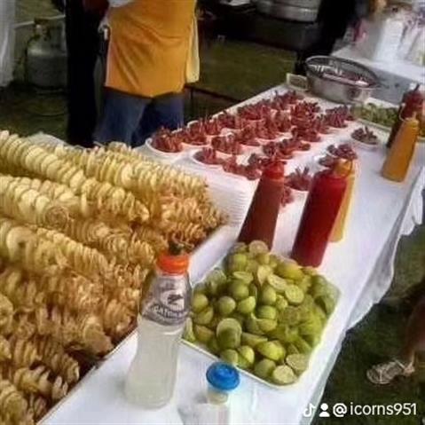 Elotes raspados champurrado image 9