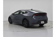 $28998 : Toyota Prius 2024 LE 4dr Hat thumbnail