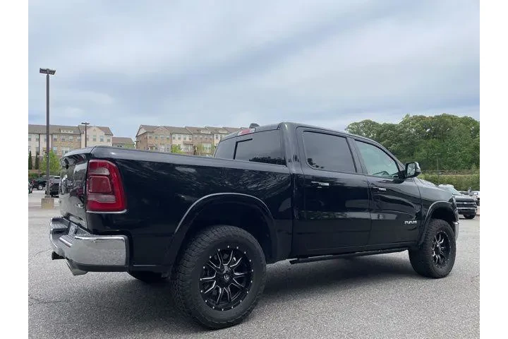 $39039 : Ram 1500 2021 4x4 Laramie 4d image 4