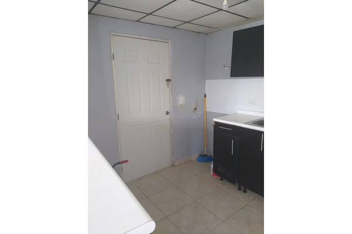$220 : ALQUILER DE CASA image 5