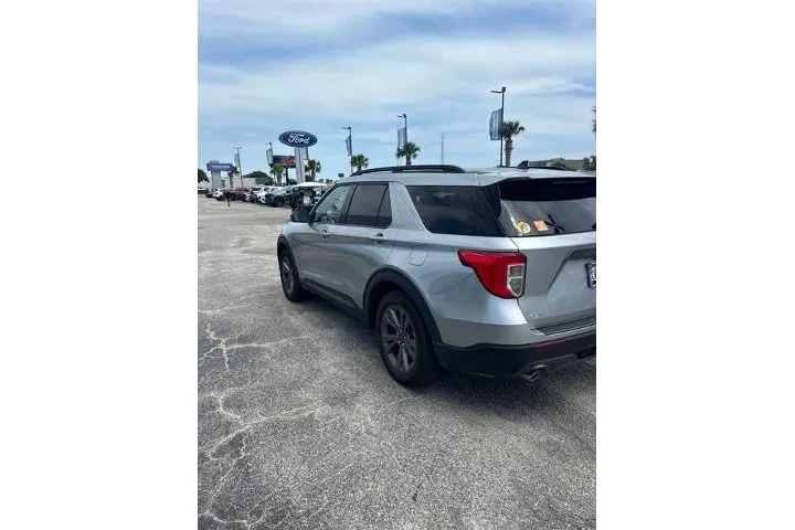 $32414 : Ford Explorer 2024 XLT 4dr S image 5