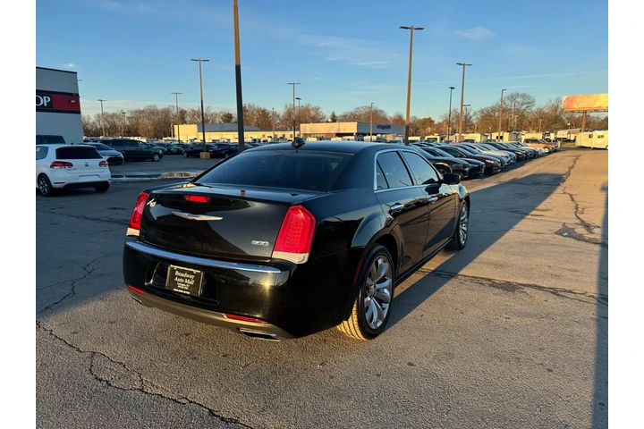 $8450 : 2019 300 Limited RWD image 2