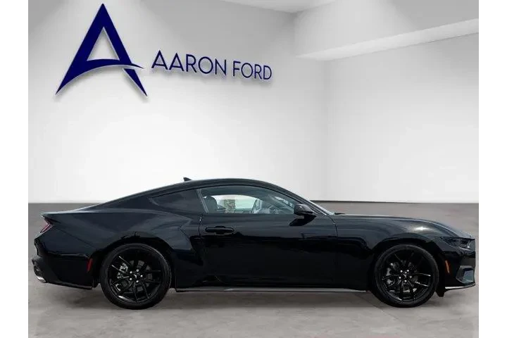 $33834 : Ford Mustang 2025 EcoBoost 2 image 7